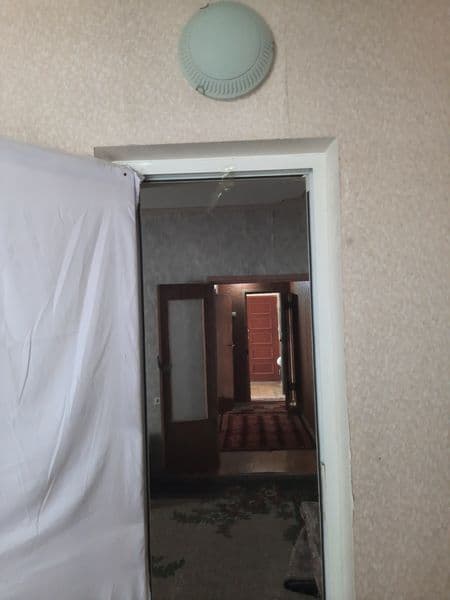 Квартира со  средним  ремонтом,все необходимое в квартире  е — фото 4