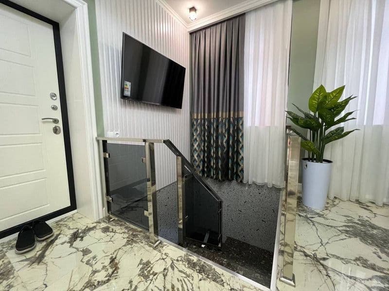 Срочно сдаю 2 ком Новостройка евролукус квартира всё удобств — фото 4