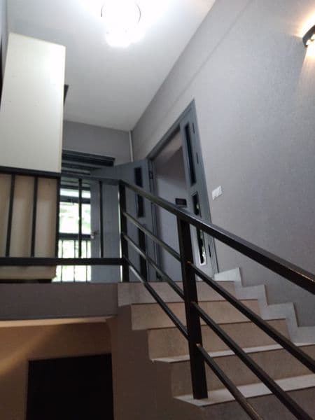 Читайте описание! <br />
<br />
Сдаётся квартира в аренду на