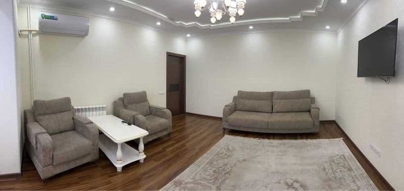 Сдаётся квартира на Новомосковская...<br />
Ориентир -Кордиа