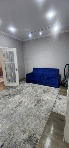 Аренда чиланзар 1.  Одна переделанная на двух.  Студия.  Ест