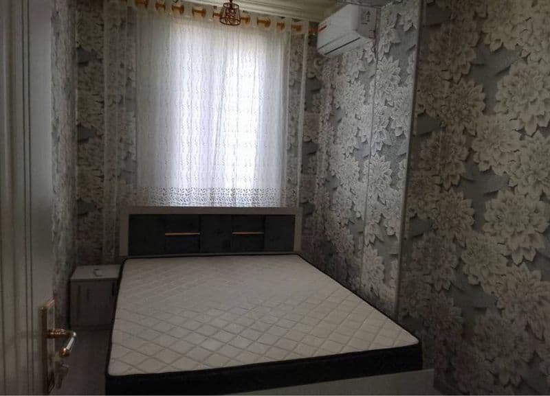 Shayhontohur tumani Moljal, Chorsu metrosi Chorsu bozoriga p