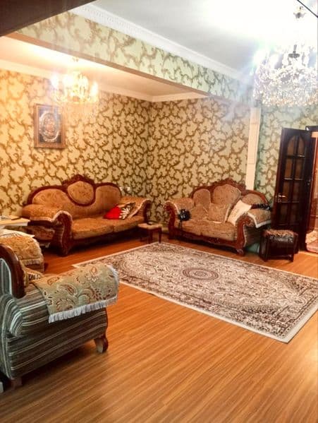 Сдается 4 х комнатная квартира Юнусабаде 9,для семьи. Кварти