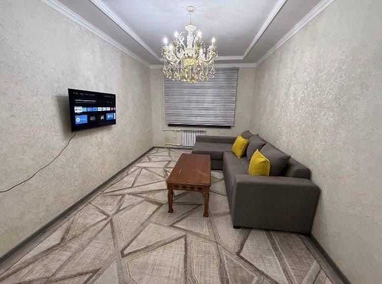 квартире имеется все необходимое мебель и техника для комфор