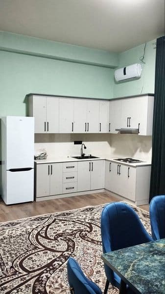 Manzil: Qoʻyliq Bozor Roʻparasida, Compass Torgoviy Sentr, M — фото 3