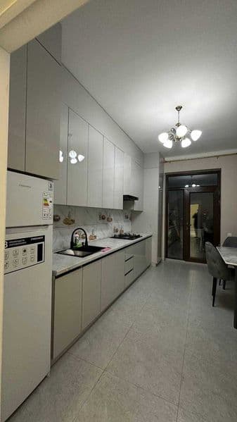 Yashnobod tumani, Farg'ona yo'li ko'chasida joylashgan.  Hec — фото 3