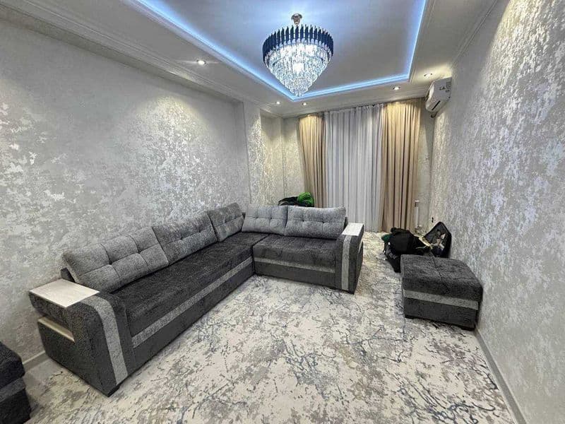 Сдается квартира для семейных<br />
<br />
• Район: Алмазар<