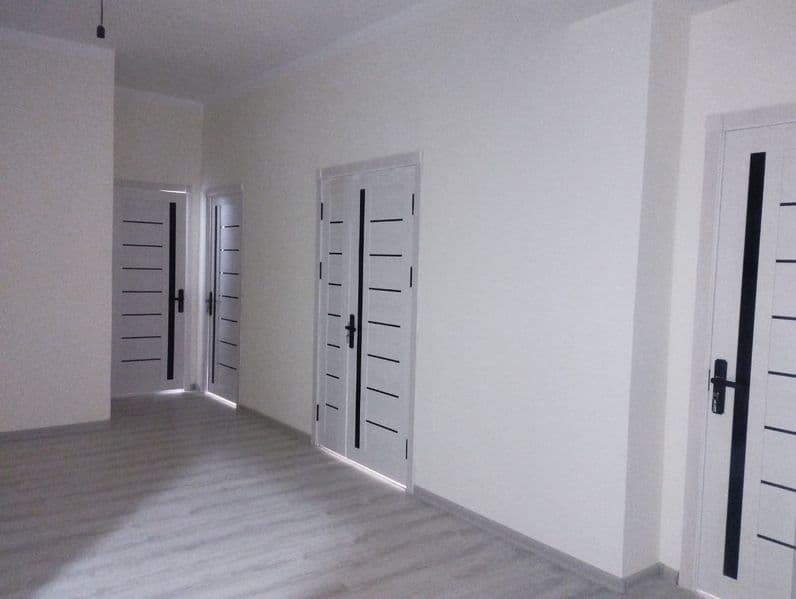 Ижарага квартира берилади, 2 этаж, 2  хонали, новостройка. 8