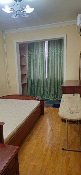 Имеется вся мебель и бытовая техника.<br />
Квартира сдаётся — фото 3