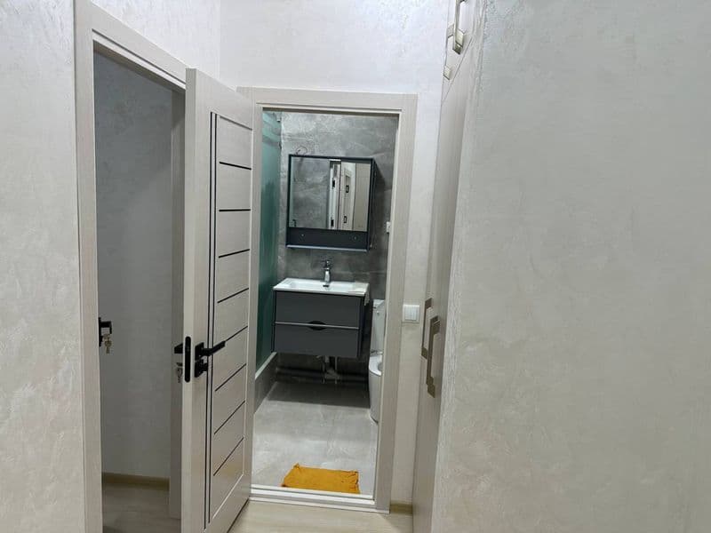 Сдается на Долгосрок<br />
1 комнатная квартира<br />
На 2 э — фото 5