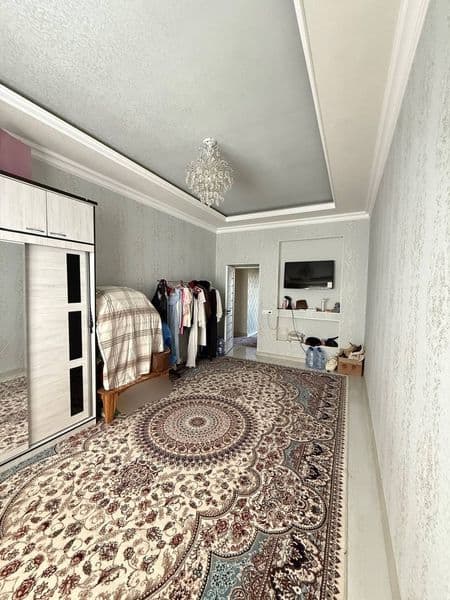 Chilonzor 12 kvartal farxadskiy bazar tarafdan novostroykada