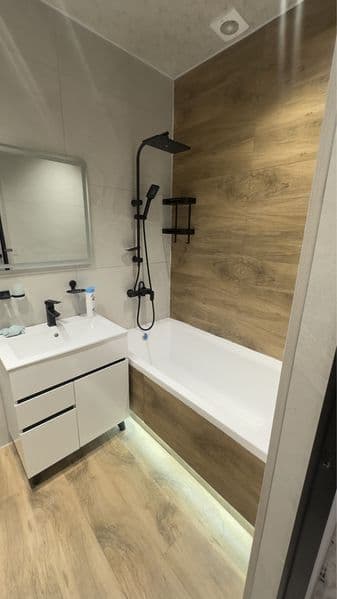 Arenda yunusobod-11 kv<br />
<br />
Mega planet orqasida joy