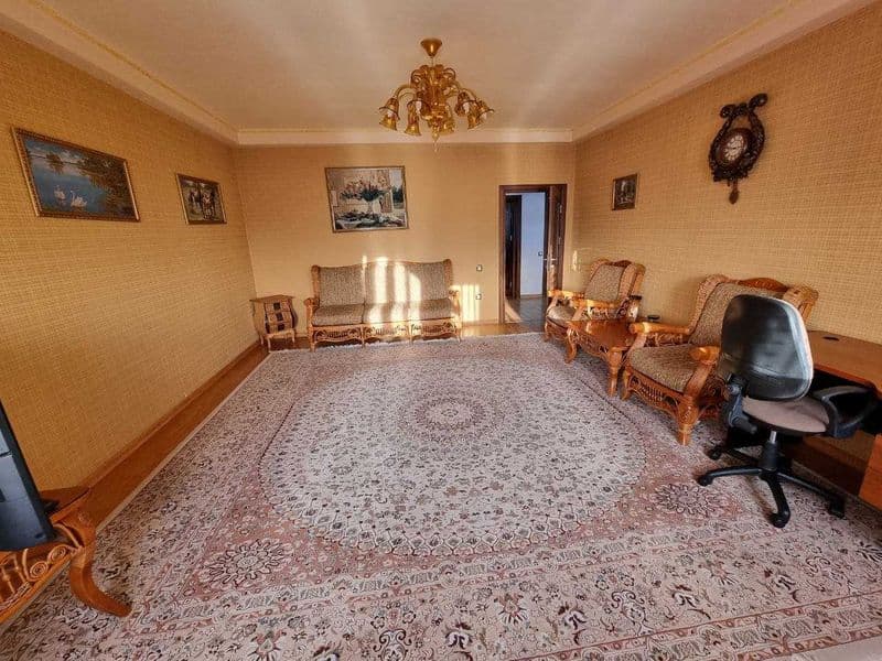 Улица Ойбек, 49 дом, 3 комнатная переделанная в 2 комнатную, — фото 3