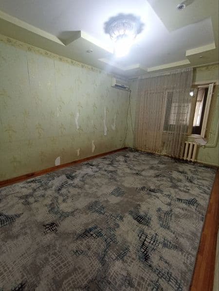 Кирпичный дом, балкон 2+6, средний ремонт, удобное месторасп