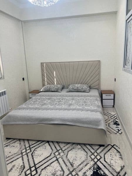 Manzili: Yashnobod tuman. Olmos mahalla.<br />
 Moʻljali: Ol