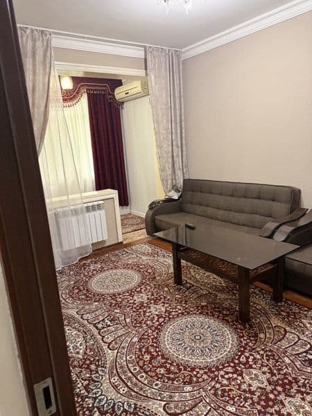 Чиланзар 6 <br />
2х комнатная/1этаж/4<br />
Цена 450+риэлто — фото 2