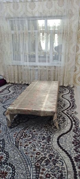 2xonali kvartira. Hamma sharotila bilan ijaraga oilaga beril