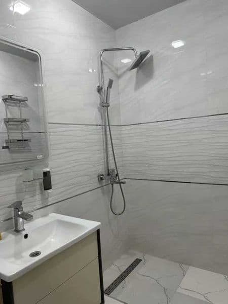 Район: Яшнабадский<br />
Адрес: Авиатор<br />
<br />
• Комна — фото 4