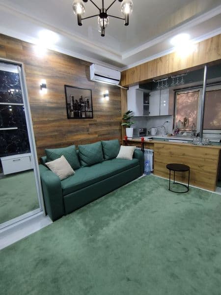 Аренда Чиланзар 7.  <br />
1*2/1/4 <br />
Квартира укомплект