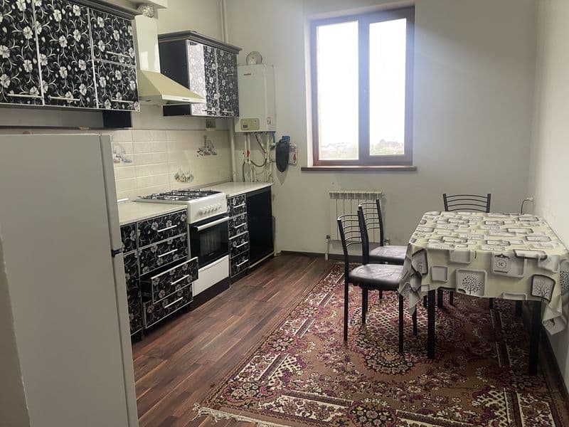 Новостройка Паркентский на против Эвоса<br />
2/6/7 этажност