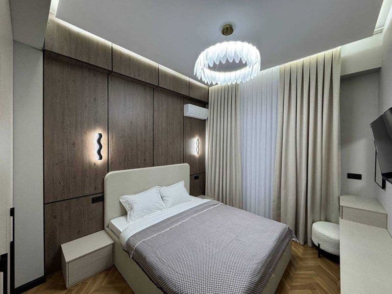 Жилой комплекс: Kazahstan<br />
Комнат: 3<br />
Этаж: 10<br 