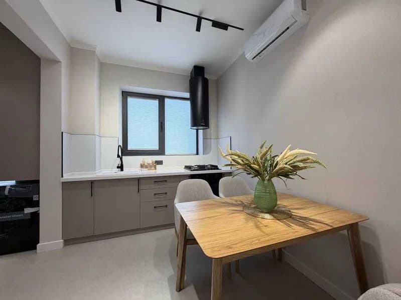 Новостройка <br />
<br />
Комнат: 2<br />
Этаж: 8<br />
Этаж — фото 4