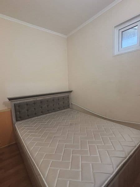 Юнусабад- 4  1-2\4\4 <br />
Квартира с обстановкой.<br />
Сд — фото 2