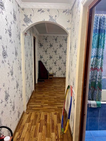 Метро М.Улуғбек ёнида 2 хонали уй ижарага берилади.<br />
3- — фото 2