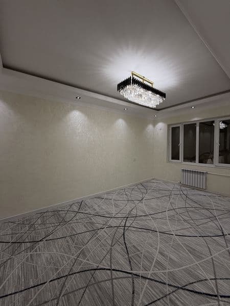 Сдаётся место в 3-комнатной квартире (для девушки)<br />
<br