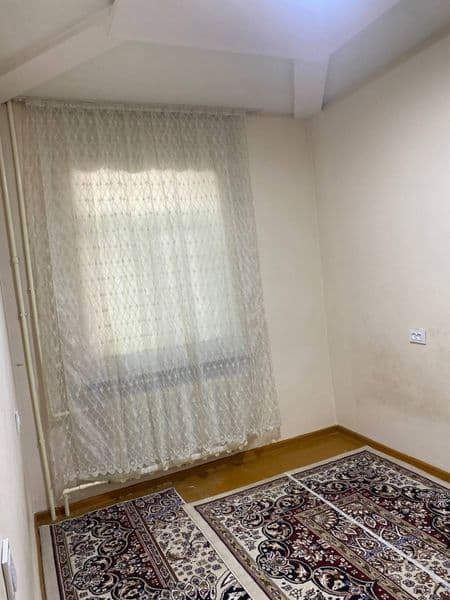 Спутник 4 77серия 3/2/4 с балконом 2/6<br />
Ориентир Полите — фото 2