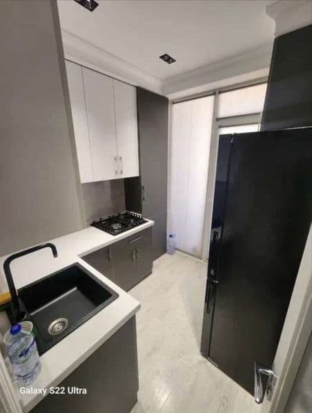 Сдаётся шикарная 3-комнатная квартира в Новостройка<br />
<b — фото 5