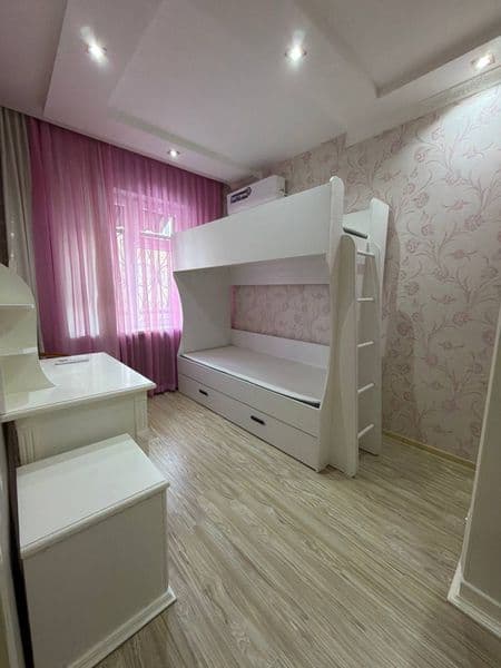 Сдаётся аренда квартиры центр города<br />
Улица Садика Азим — фото 4