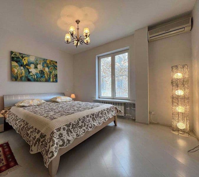 2-комнатная квартира 65 м² в Мирабад районе, ЦУМ (Афрасиаб)<