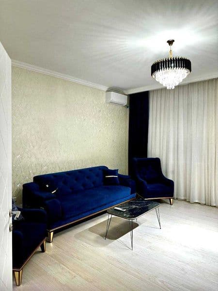 Сдаётся шикарная 2-комнатная квартира в Новостройка<br />
<b — фото 4