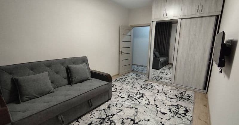 Сдается квартира в хорошем состоянии <br />
Все есть в Алмаз