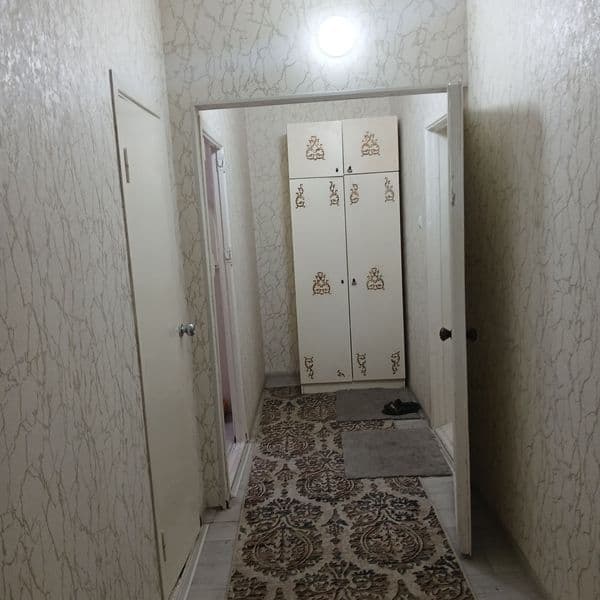 Sergli-2 Yarmirka bozor yonida 2 xonali uy,  ijaraga berilad — фото 2