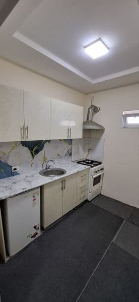 Chilanzor Algaritm Shakarchilar mahallasidan 2 xonali oila u