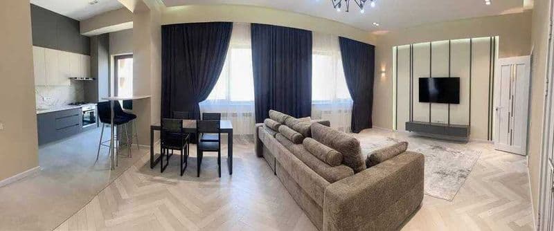 Сдаётся  квартира ЖК Гарденс <br />
Ориентир -  ЖК Гарденс<b