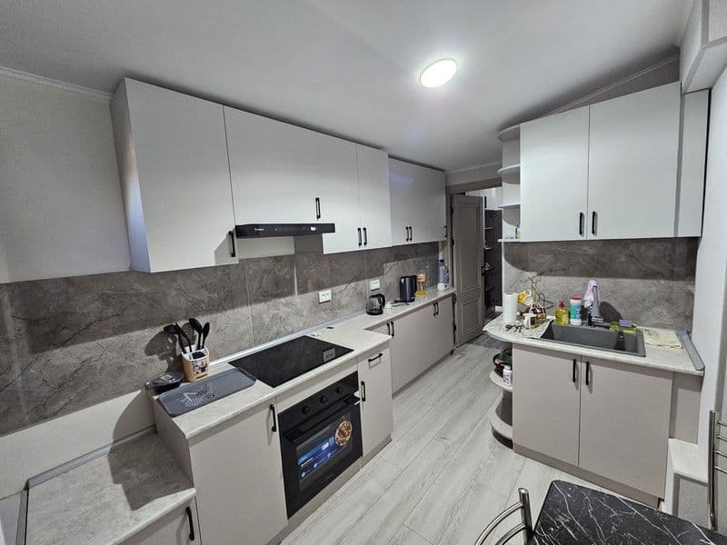 Сдается 2 комнатная квартира абсолютно новая квартира 60.кв. — фото 4