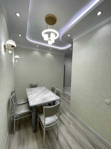 Чилонзор 17 да 2 хонали квартира ижарага берилади.<br />
Ори — фото 3