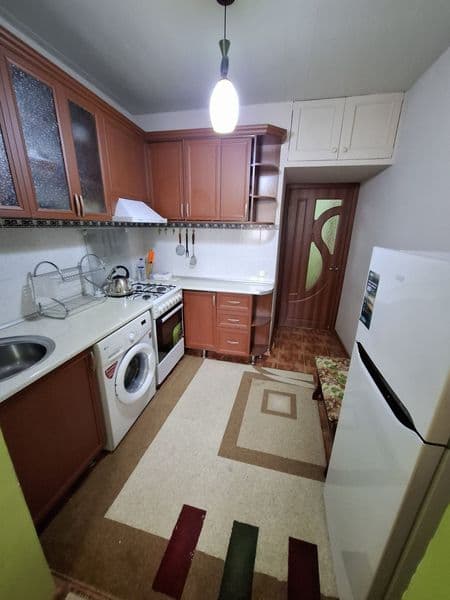 Olmazor tumani tinchli metroga yaqin 4 etajkali domga 4 etaj