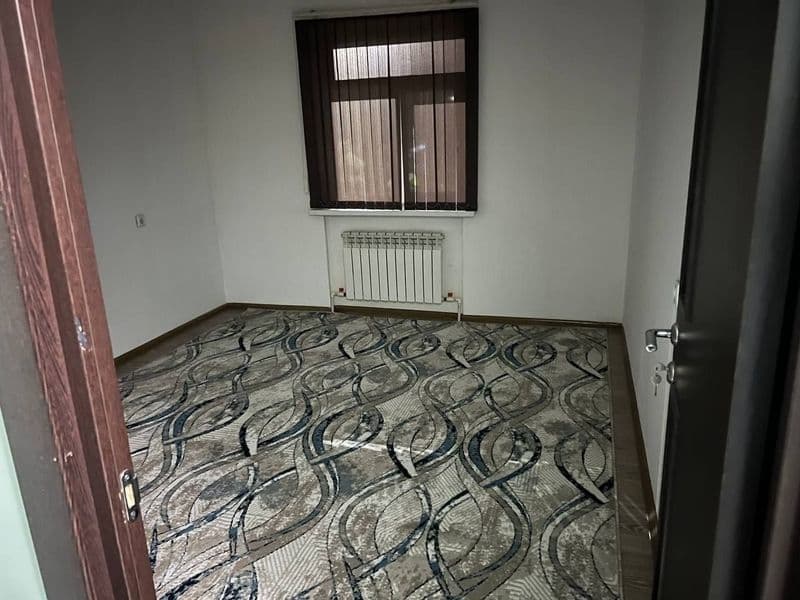 Tuman.Shayxontohur.. Chorsu bozori yonida kvartira bor <br / — фото 2