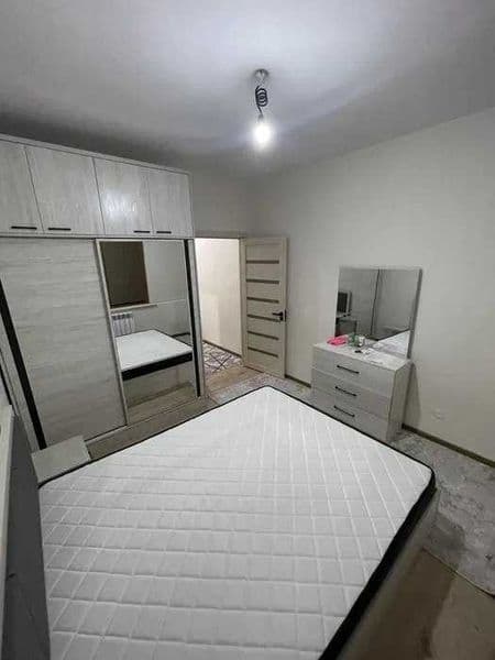 Сдаётся отличная и уютная квартира!<br />
<br />
 Район: Алм