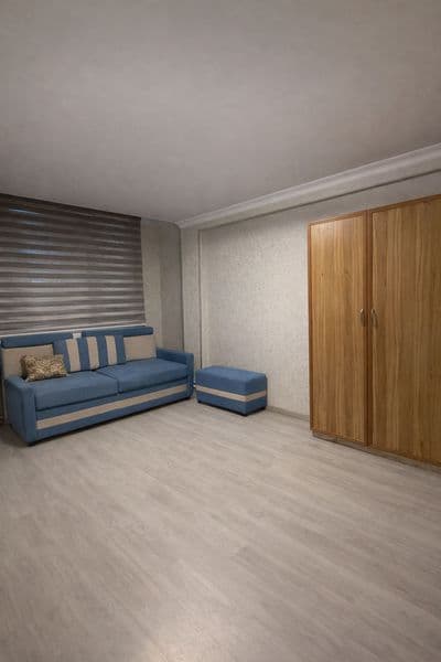 Сдается 3-комнатная квартира под офис в центре города.<br />