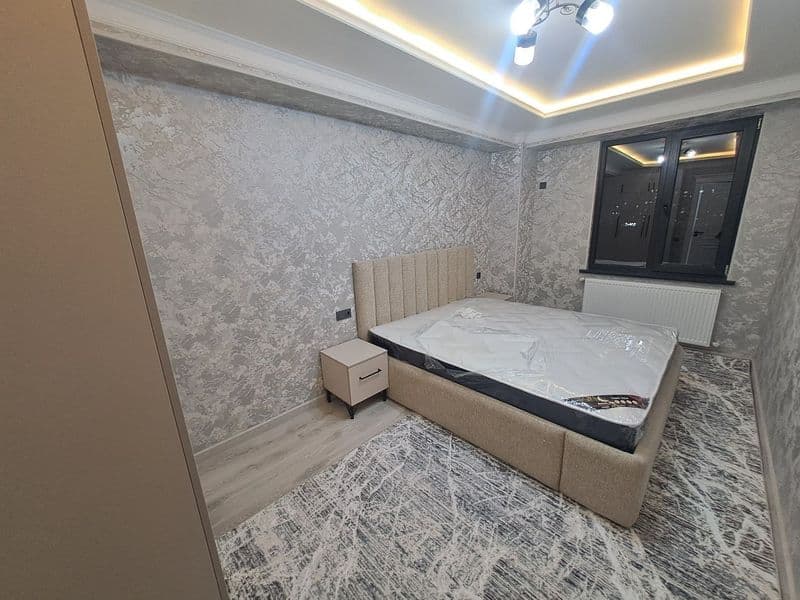 Срочно арендага Яшнобод олмос махаллада <br />
2 хонали. 500