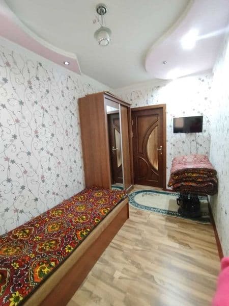 Chilonzor Ц 3xona 80кв есть задний двор <br />
Gor Gai ropar — фото 4