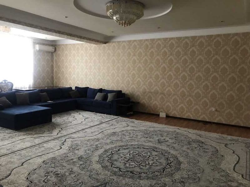 Сдаётся квартира на Чорсу...<br />
Ориентир -Ройсон дом<br / — фото 3