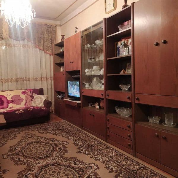 сдается в аренду четырехкомнатная квартира на карасу - 1 , р