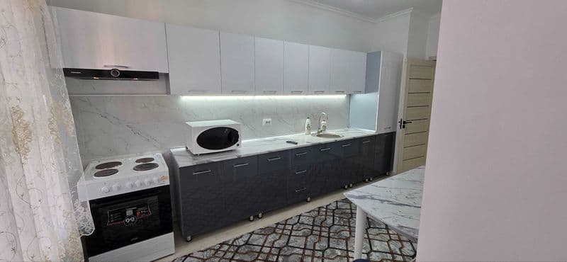 Сдается 3-комнатная, новая никто не жил, после ремонта.<br /