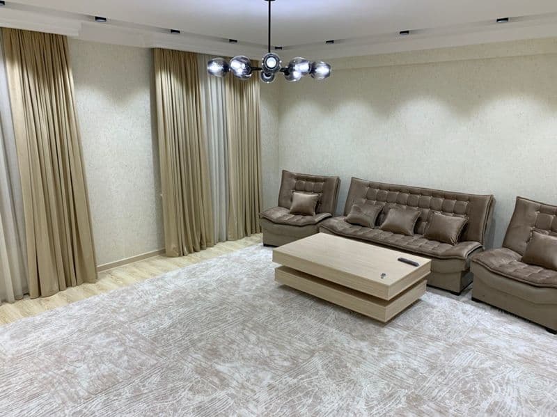 Сдается 5 комнатная квартира с площадью 130 кв.м с авторским — фото 2